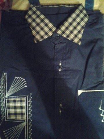 Chemise bleu de nuit